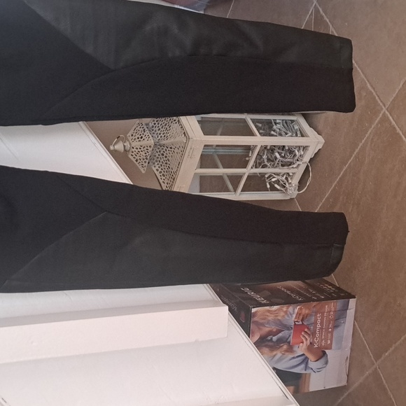 Anatomie Black Fleece Lined  Pull On  Legging, Faux Leather Panel & Zip ankle - Picture 7 of 12